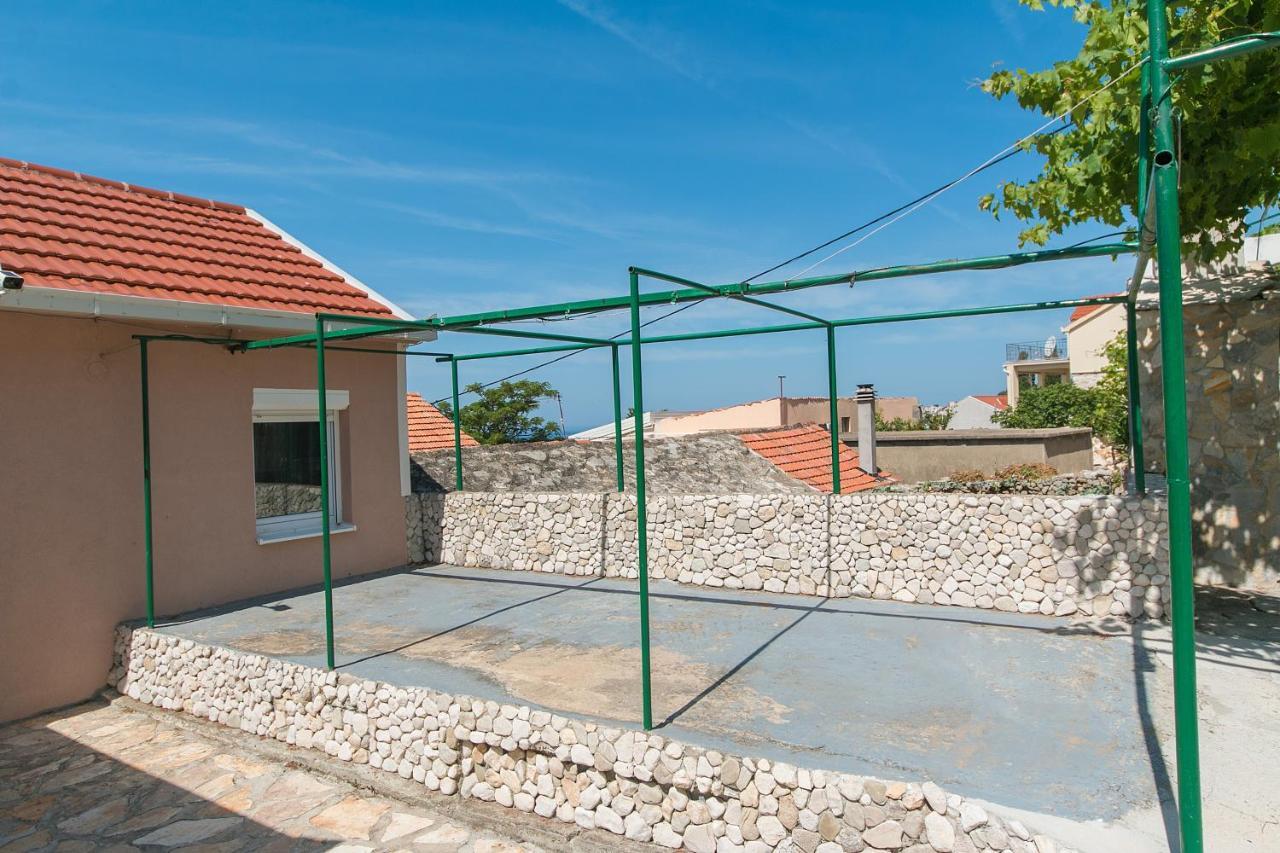 Apartments By The Sea Brist, Makarska - 11039 מראה חיצוני תמונה